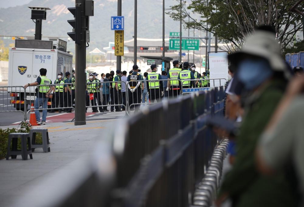 The Weekend Leader - Seoul Court allows 2 demonstrations planned for this weekend